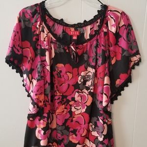Elle Blouse